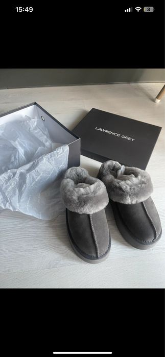 Ugg lawrence grey