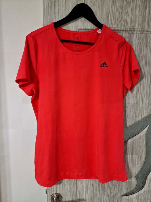 Bluze,tricouri,cămăși