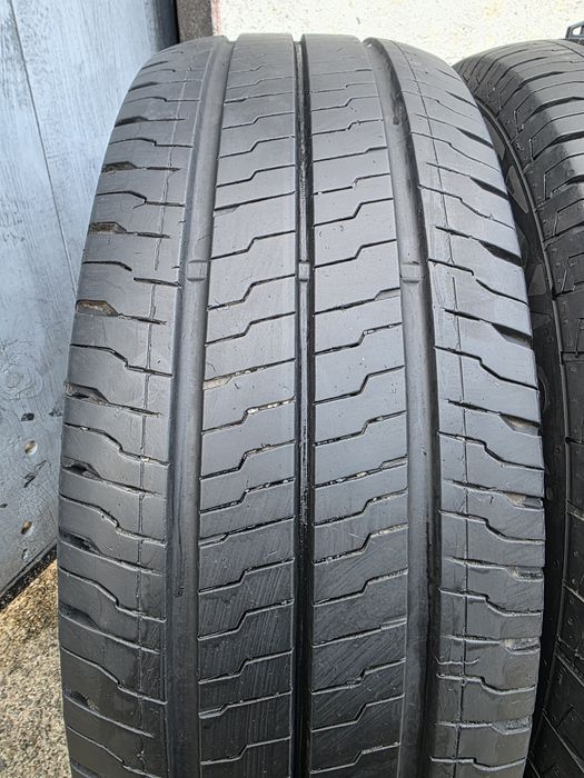 Vând  patru anvelope de vara continental 235 65 16c  dot 2121