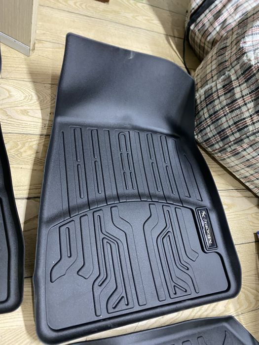 Полики Tesla Model X новая оригинал