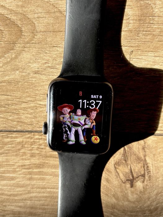 Apple Watch Series 2 42mm + curea + încărcător