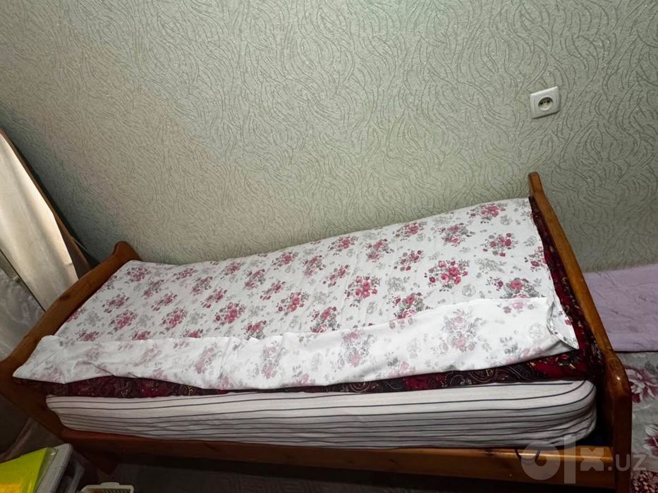 Kravat sotiladi 250ming