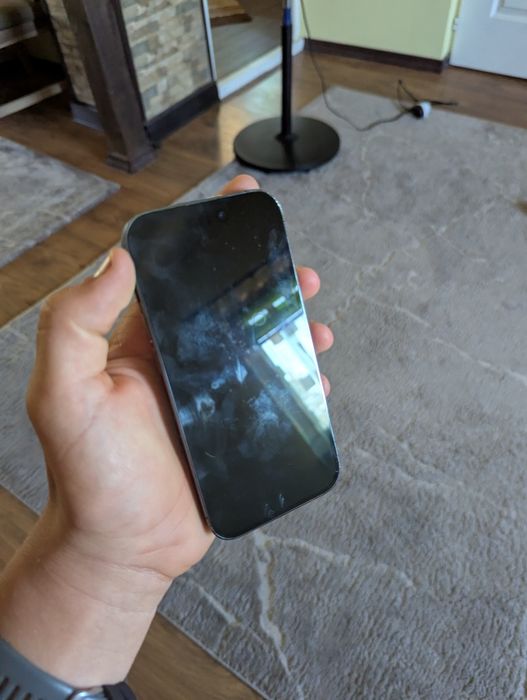 iPhone 14 Pro 256GB - 100% Original - Funcțional (Spate spart)
