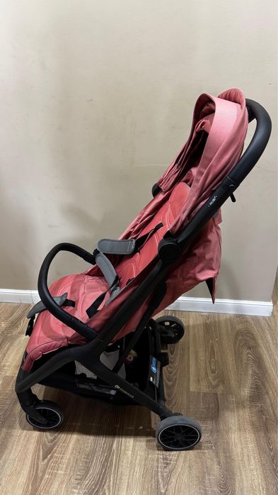 Коляска Kinderkraft NUBI 2