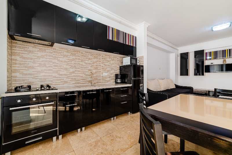 Apartament Lux 2 camere Mamaia Centru- Solid Residence cu parcare