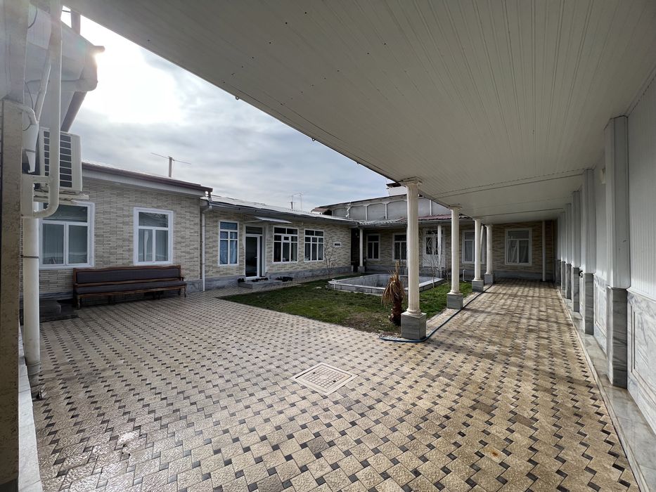 Uchastka sotiladi Shaykhontokhur rayon Tinchlik ko'chasi 4.5 sotu