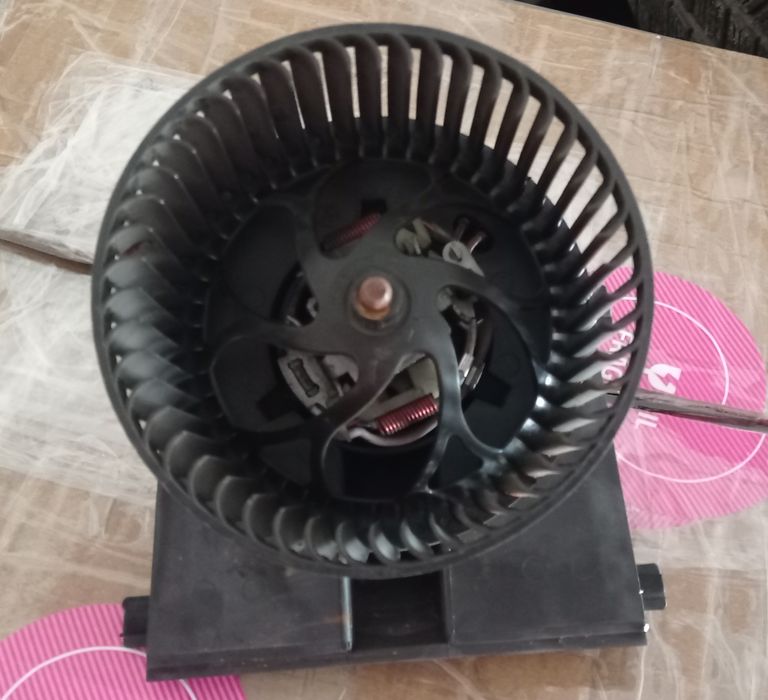 Ventilator habitaclu  Skoda Octavia 1U2  benzina 2000-2003