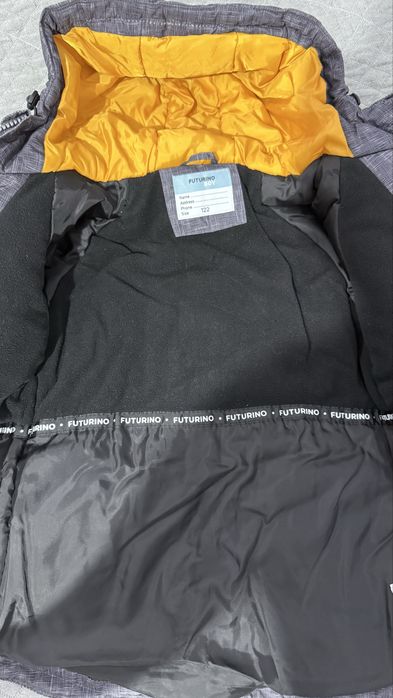 Куртка детская новая