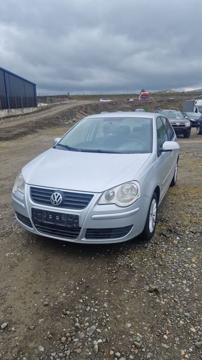 Volkswagen Polo Polo 2007 1.2,Prim proprietar in tara,acte valabile.Rar efectuat