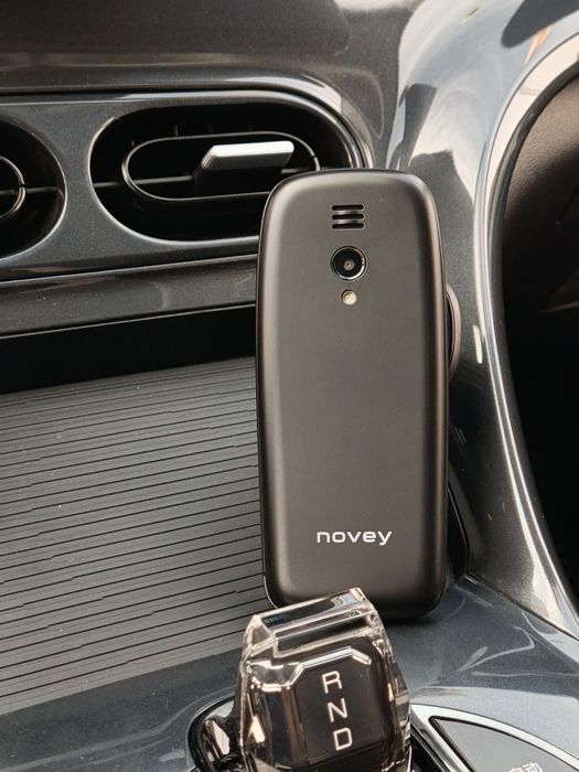 Novey N300 Black