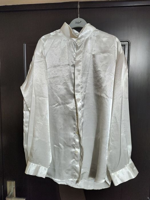 Rochie de mireasa+cămașă ginerică ( rochia are toate accesoriile)