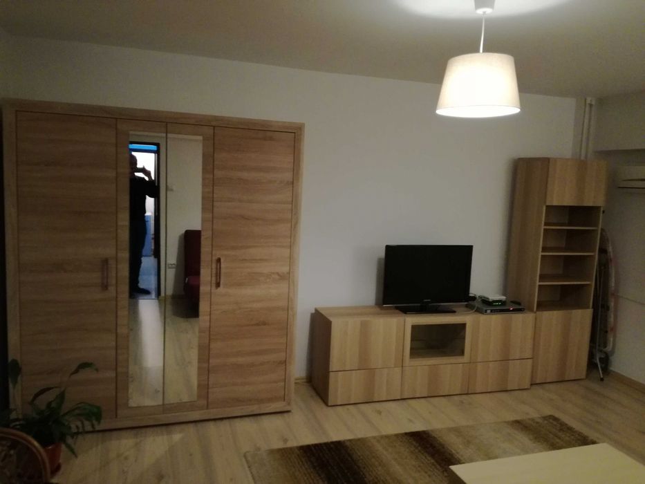 Închiriez garsoniera ultracentral rond Catedrala