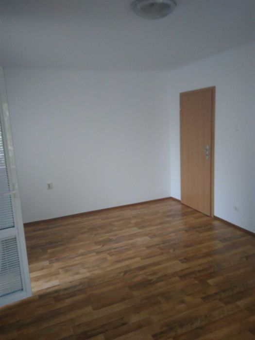 PARTICULAR, vând GARSONIERĂ, confort 1 situată în zona Piața Sudului