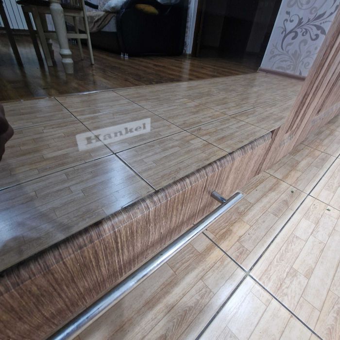 Продам кухонный гарнитур с техникой