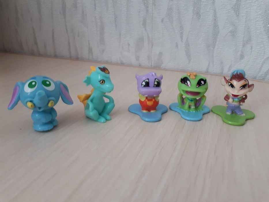 Киндер игрушки разные