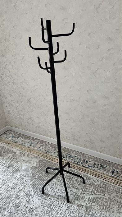 Вышелка,мусорный ведро