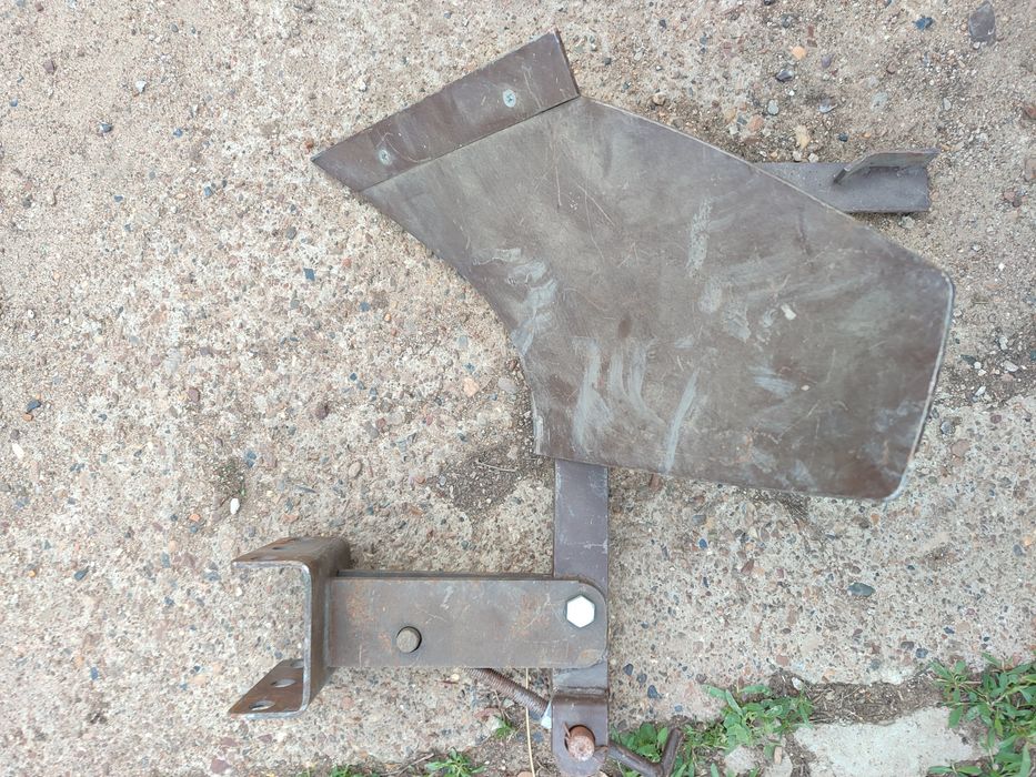 Продам плуг для мотоблока
