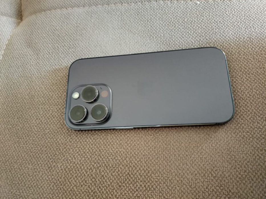 iPhone 14 pro 256 Mb