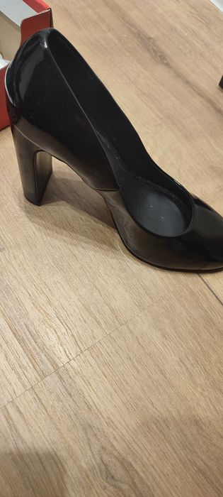 Лачени официални обувки 41н.