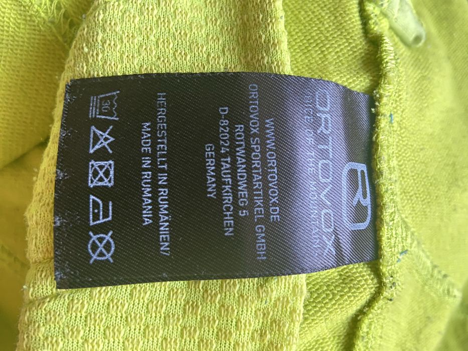 Vând pantalon Ortovox Bacun Naturetec marime L bărbați