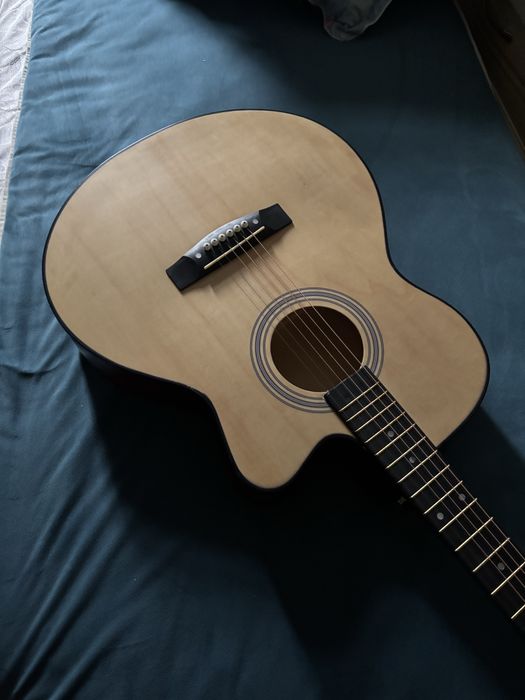 Продаю новую гитару