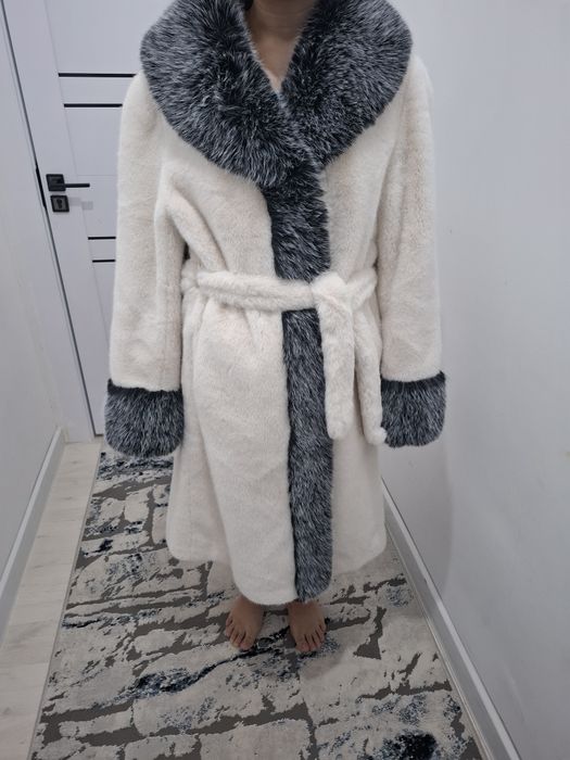 Шуба сотилади срочно