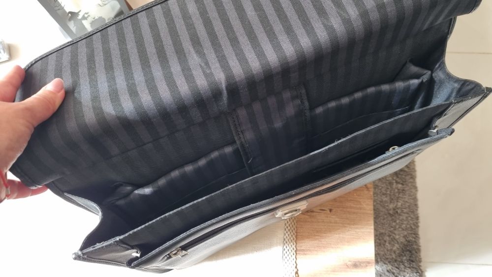 Черна кожена чанта за документи, лаптоп