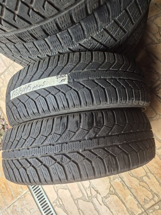 Vând cauciucuri 175/60/15 M+S 2 buc imp Germania//Semperit//