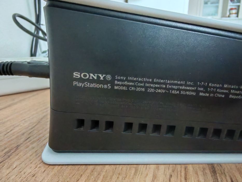 playstation 5 slim cu garanție valabilă!