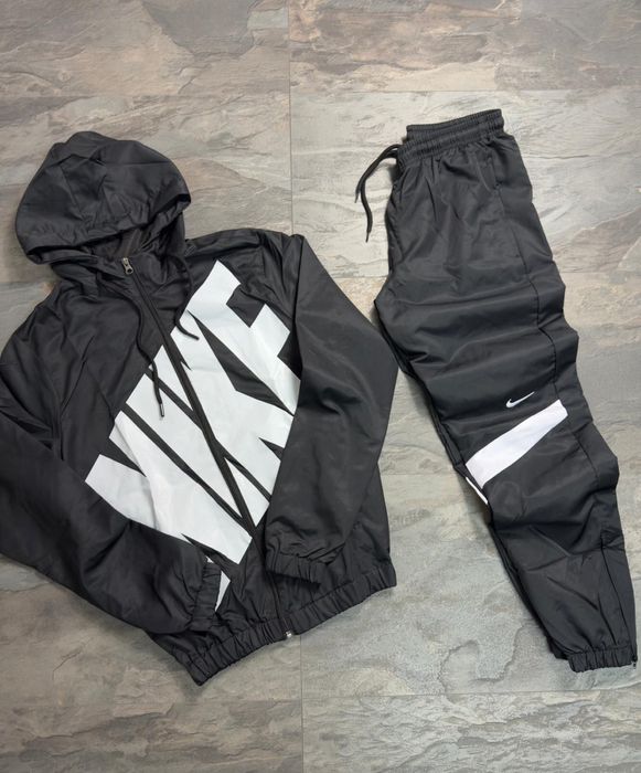 Мъжки екипи Nike