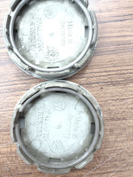 Колпачки дисков шкода