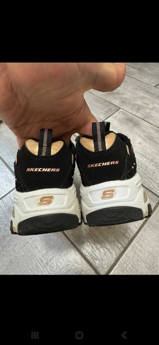 Adidasi dama skechers
