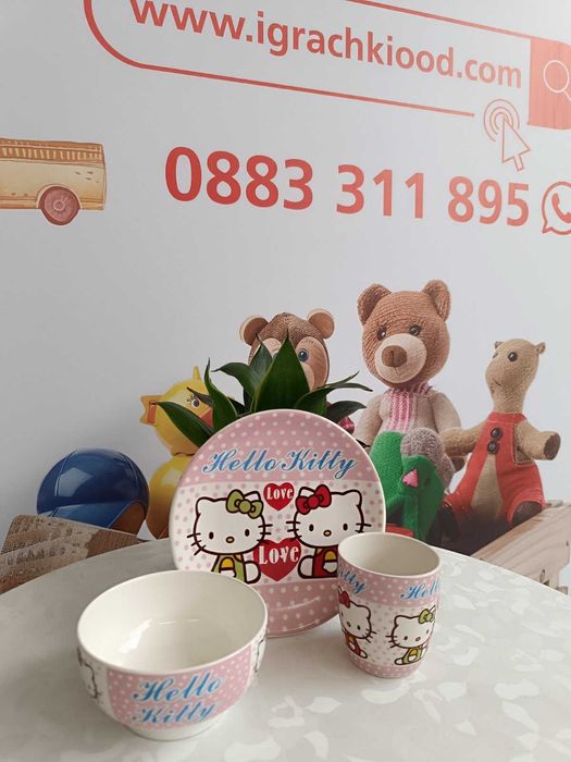 Порцеланови сервизи с герои - различни модлеи