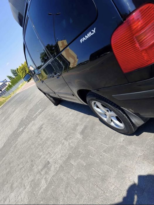 Volkswagen Sharan 1.9 TDI Family