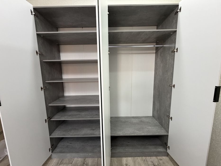 Срочно продам спальный гарнитур