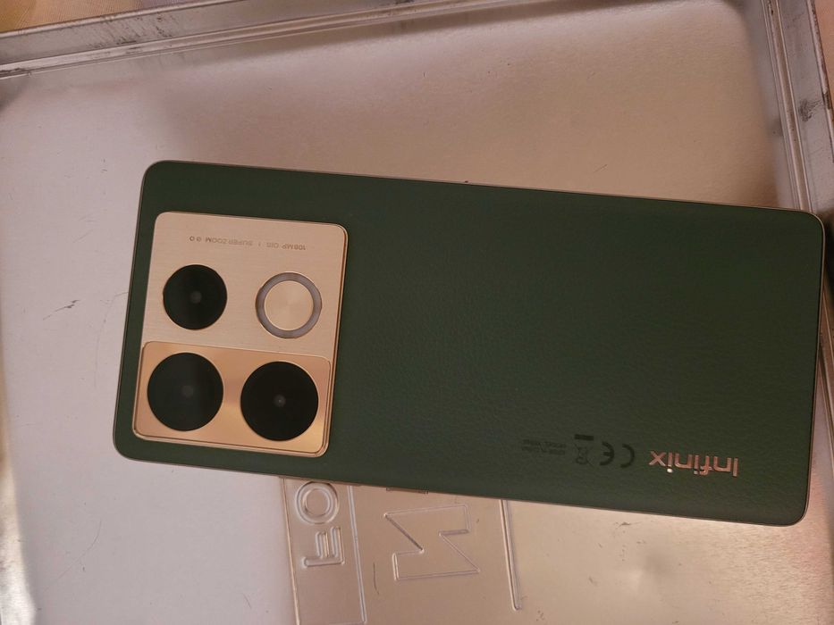 Продавам Gsm Infinix 40 not pro