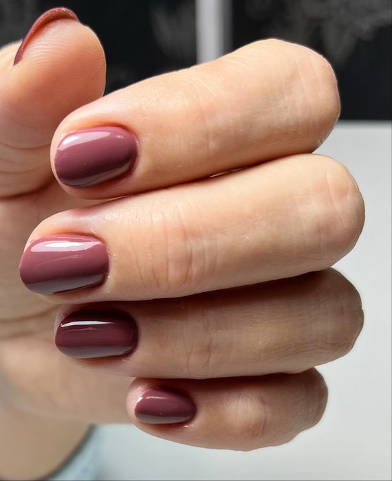 Маникюр и педикюр