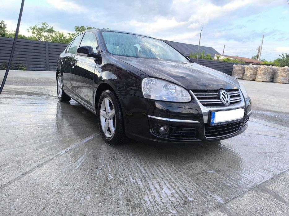Vând Volkswagen Jetta 1.6 TDI, 10/2009