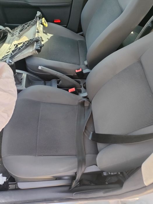 Продавам на части Фолксваген Поло 2008г