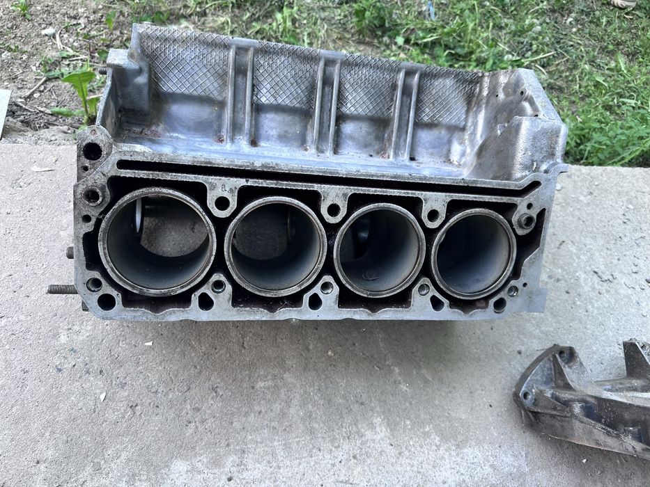 Запчасти Мерседеса Матор М119