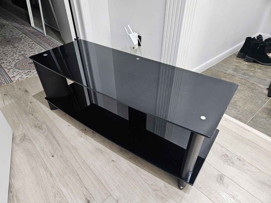 Тумба под телевизор