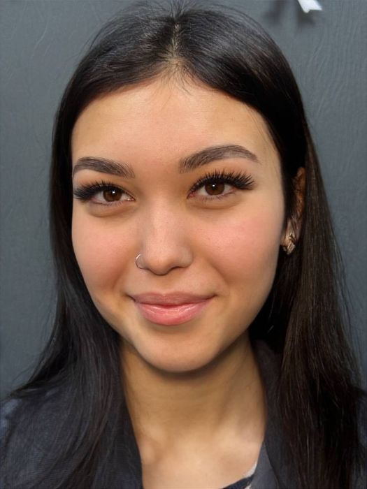 Нарашивание ресниц от 5000 тг