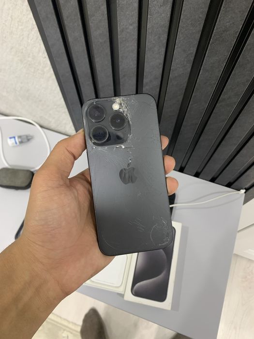 Iphone 15 pro 128 gb 81%