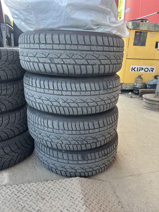 Set 4 roti Hankook winter icept evo R16 205/60