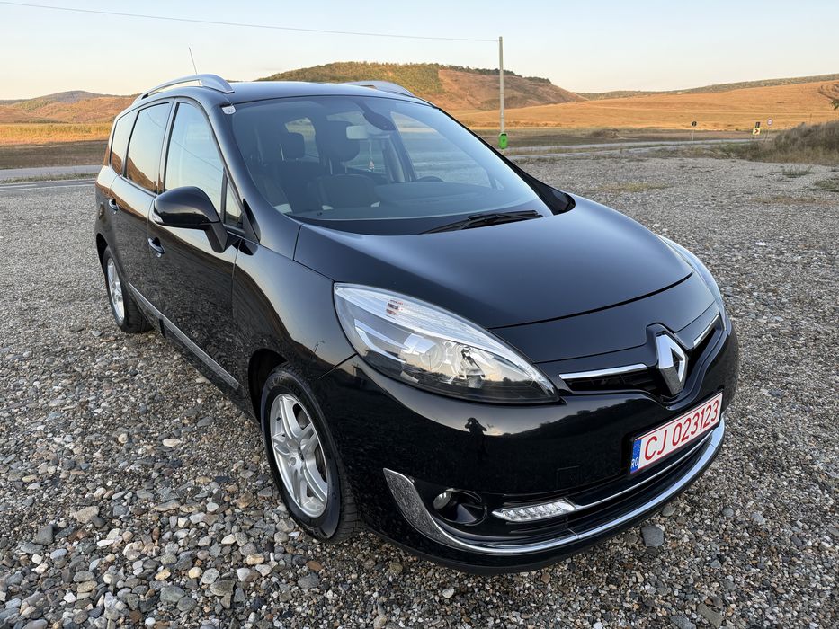 Renault Megane Scenic motorizare 1,5 diesel an 2014