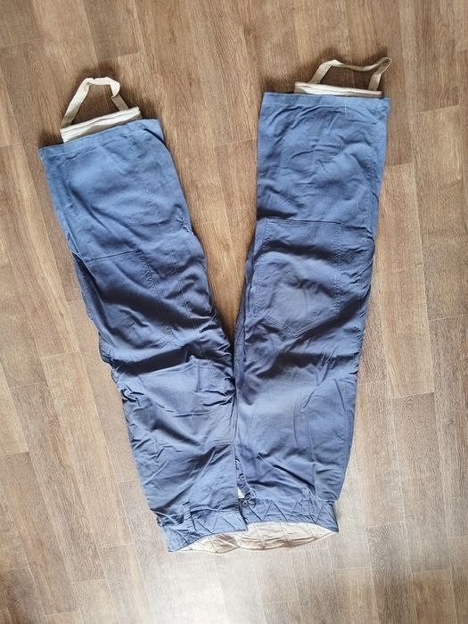 Спецодежда продам