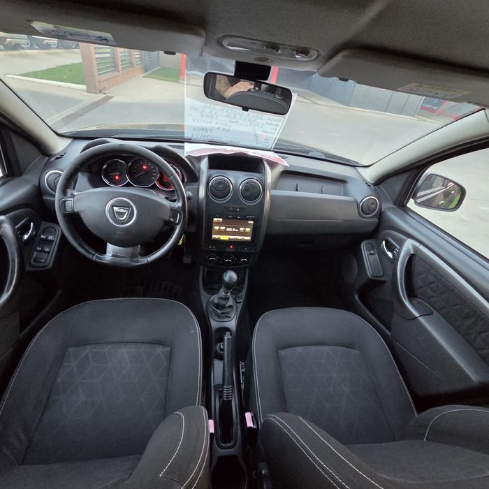 Dacia Duster 1,5 D —5400€