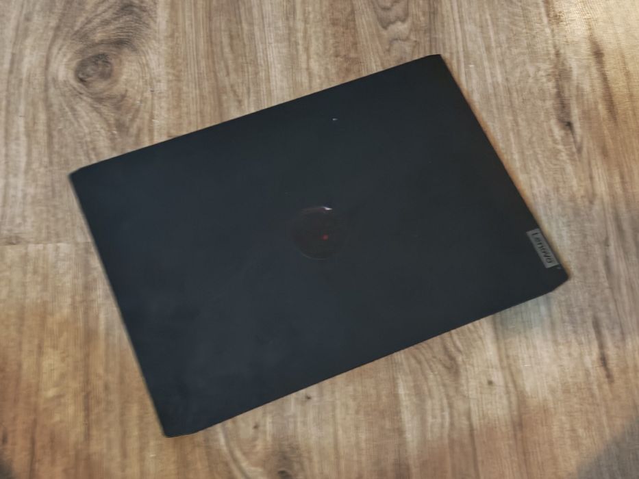 Lenovo IdeaPad Gaming 3 -15.6" 32 GB RAM 512 GB SSD