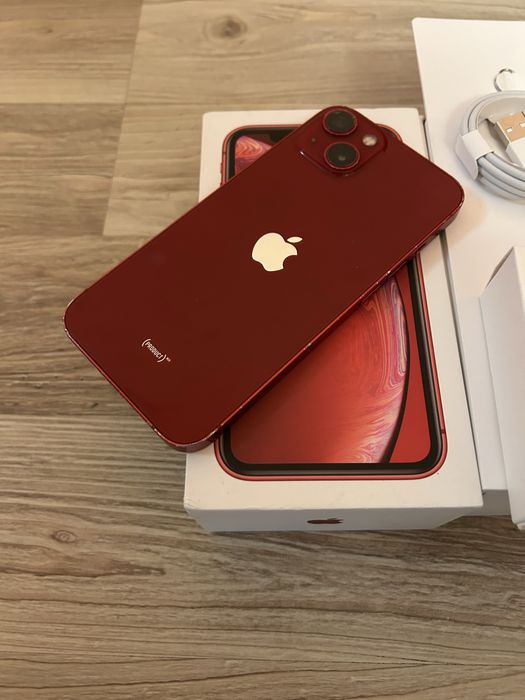 Iphone 13 Перфектен + 20W адаптер