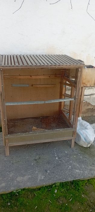 Клетка для кур и папугаев